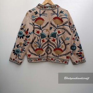 Abrigo de chaqueta de bordado a mano de algodón Suzani, las mujeres usan chaquetas de invierno, regalo de dama de honor, chaqueta de invierno, bata de kimono, chaquetas de dama de honor imagen 7