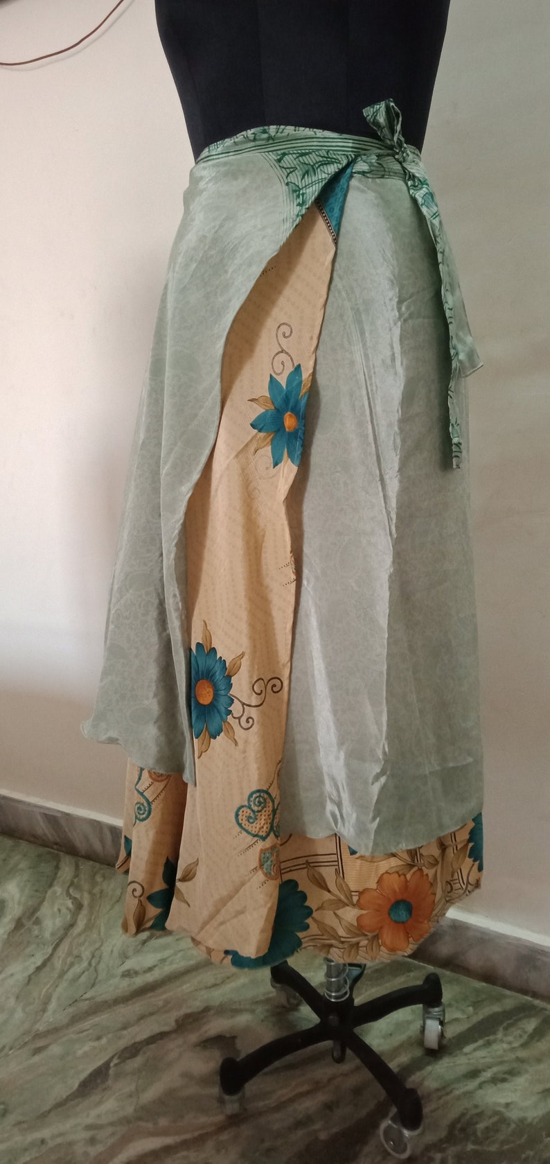 Tribal Skirt Summer Clothing Boho Skirt Indian Handmade Wrap Sari Silk Skirt Gypsy Skirt Reversible Oriental Skirt