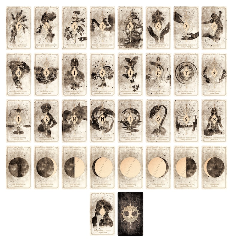 Puede incluir: Un juego de 22 cartas de tarot con una est&eacute;tica vintage. Cada carta presenta una ilustraci&oacute;n &uacute;nica con un esquema de color blanco y negro y un sutil efecto acuarela. Las cartas est&aacute;n impresas en un papel texturizado y tienen un aspecto desgastado y antiguo.