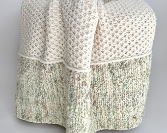 Hand made Organic Merino wool chunky blanket, 50x70 wool throw blanket, Minimalist home decor, Hand knit wool blanket, Gift for home