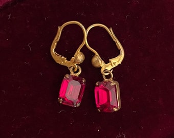 Vintage 1930s Art Deco Dangly Earrings, Red Glass Gold Tone Retro Earrings