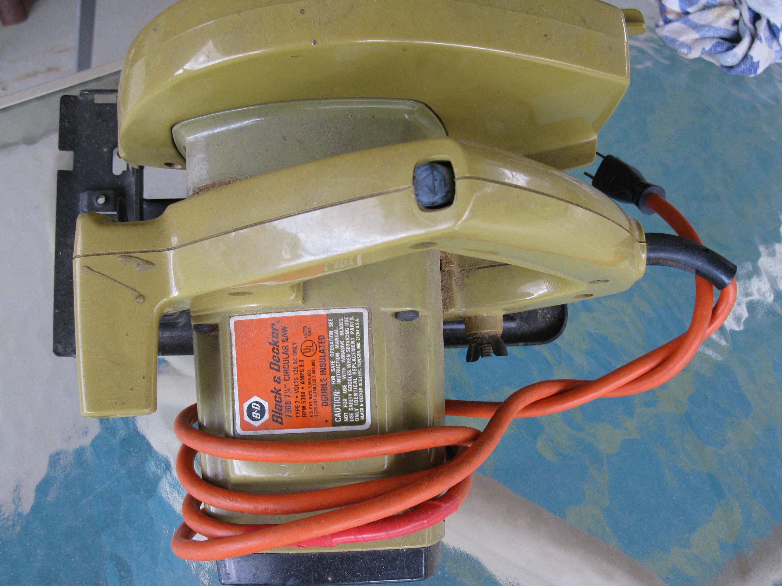 Black and Decker 7 1/4 Circular Saw Vintage 1980