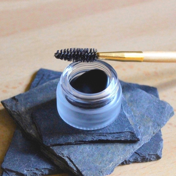 Mascara solide 100% naturel, Bio & écologique | Maquillage Yeux de Biche