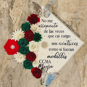 Adorno para birrete de graduación / Decoración para birrete de graduación / Adorno para birrete español / Diseño para birrete de graduación / Adorno para birrete mexicano / Adorno para birrete de graduación