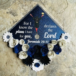 Graduation Cap Decor |  Graduation Cap Topper | Cap Topper | Nursing Graduation Cap | Flower Graduation Cap | Grad Cap Topper