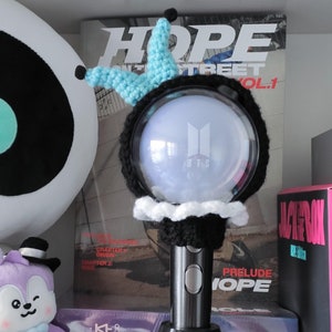 本当に信頼出来る店 ARMY Cover Lightstick Inspired Happy Jin Bts COVER BOMB ぬいぐるみ