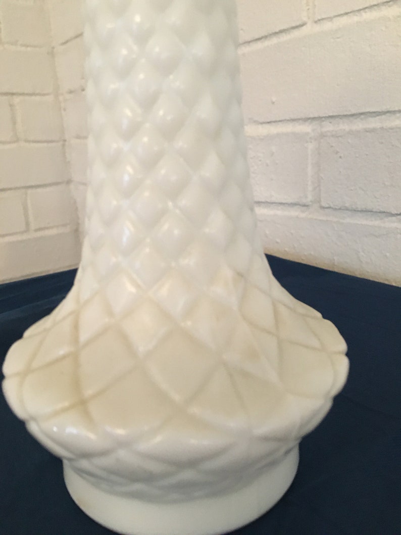 Vasebudvintage Randall Tall Milk Glass Bud Vase Set of Two Etsy
