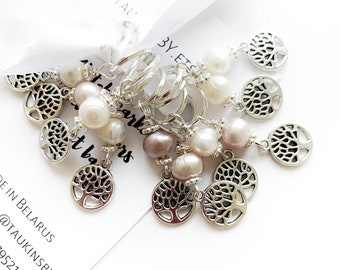 Set of ring stitch markers for knitting with pearl beads , gift for a knitter , progress keepers