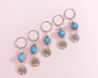 Marcadores de puntada, 5 marcadores de puntada para tejer, marcadores de puntada con cuentas y amuletos, regalo para un tejedor, guardianes del progreso