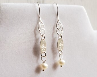 Birth flower earrings with freshwater pearls