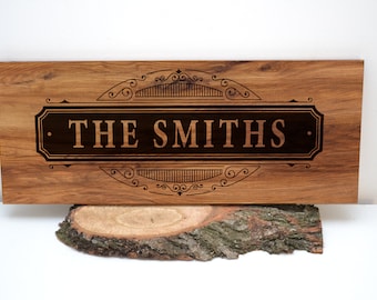 Custom family name, engraved wood sign in vintage style, rustic wall decor, wedding name sign, housewarming gift, custom engraved