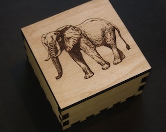 Elephant Box Engraved, Spirit Animal, Totem Animal, Power Animal, Elephant Spirit Animal, Jewelry Box, Keepsakes, Gift Box, Desk Accessory