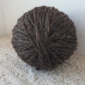 3 PLY Naturschafwolle * 100% Ungefärbtes Naturbraun * Gewicht Wollgarn * Schaf Naturwolle Kugelgarn, 100g pro Kugel, Farbe - Naturbraun
