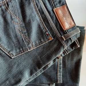Neu Tommy Hilfiger Jeans ( ohne Etikett)M/31/34 /Gr.40 (EU)/ 10/12 (UK)