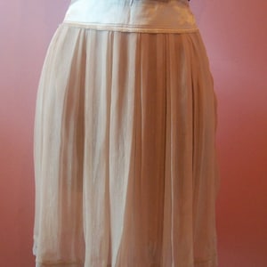 A vintage, white,French  Fler skirt / Size S/M/ 38/ 40 (EU) /10 (UK)