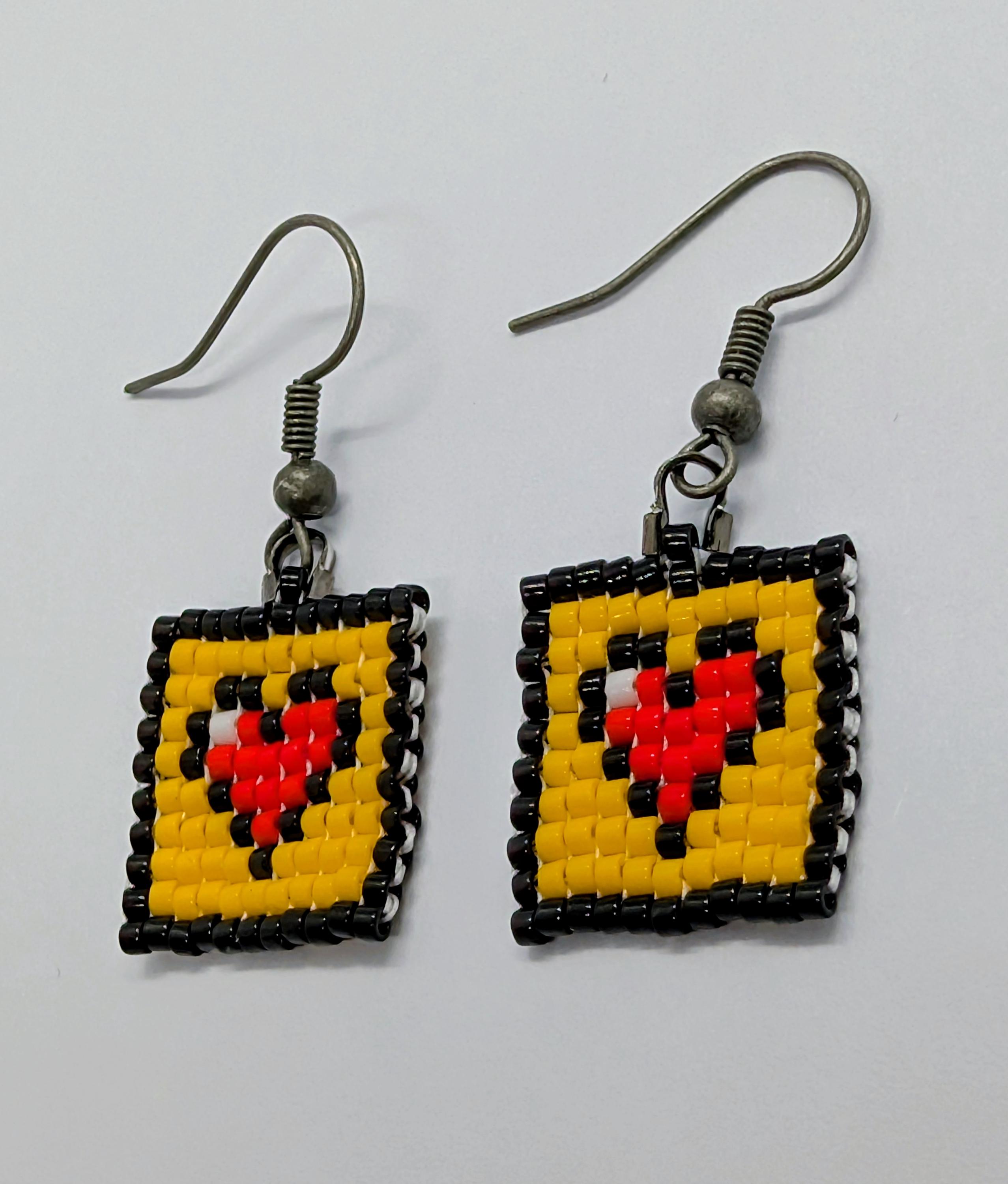 The Gamer's Heart Pixel Art Earrings | Retro Gaming 8-bit Life Bar ...