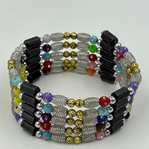 Köp 1 få 1 GRATIS med överraskningsfärg :) - Hematit Wrap Armband Halsband