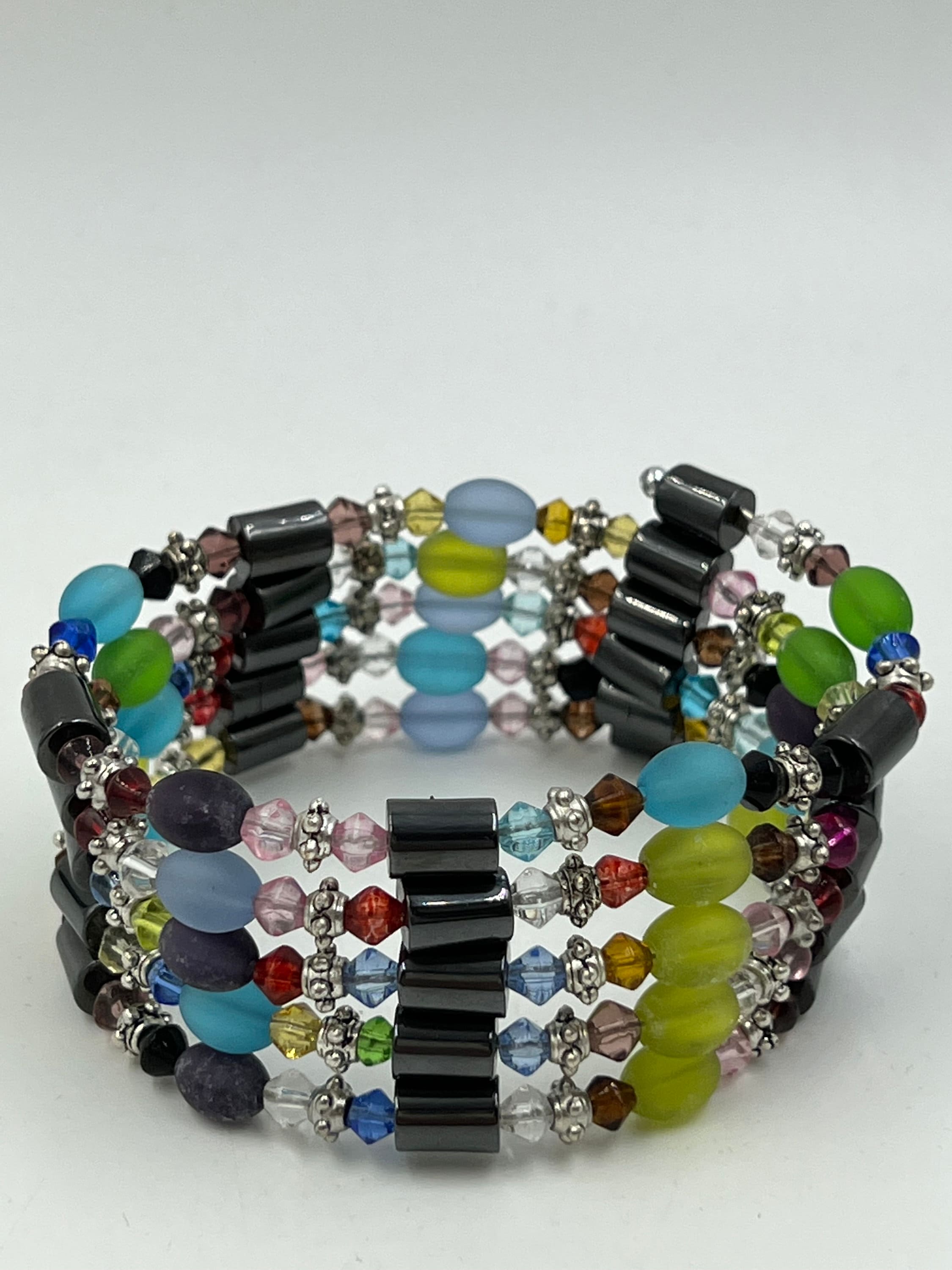 Samos Jewelry | Minimalist & Versatile Bracelets | 80,000+ Clients