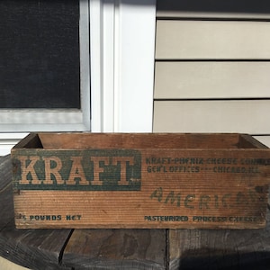 Vintage Advertising Kraft Wooden 5 Lb American Cheese Box Primitive Rustic Decor