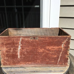 Antique Prim Wooden Painted Old Worn Brick Red Rectangular Box Rustic Farmhouse