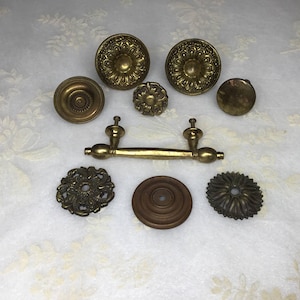 Mixed Lot Antique Brass Drawer Pull Knobs Sheraton Knob Door Pull Plain Floral