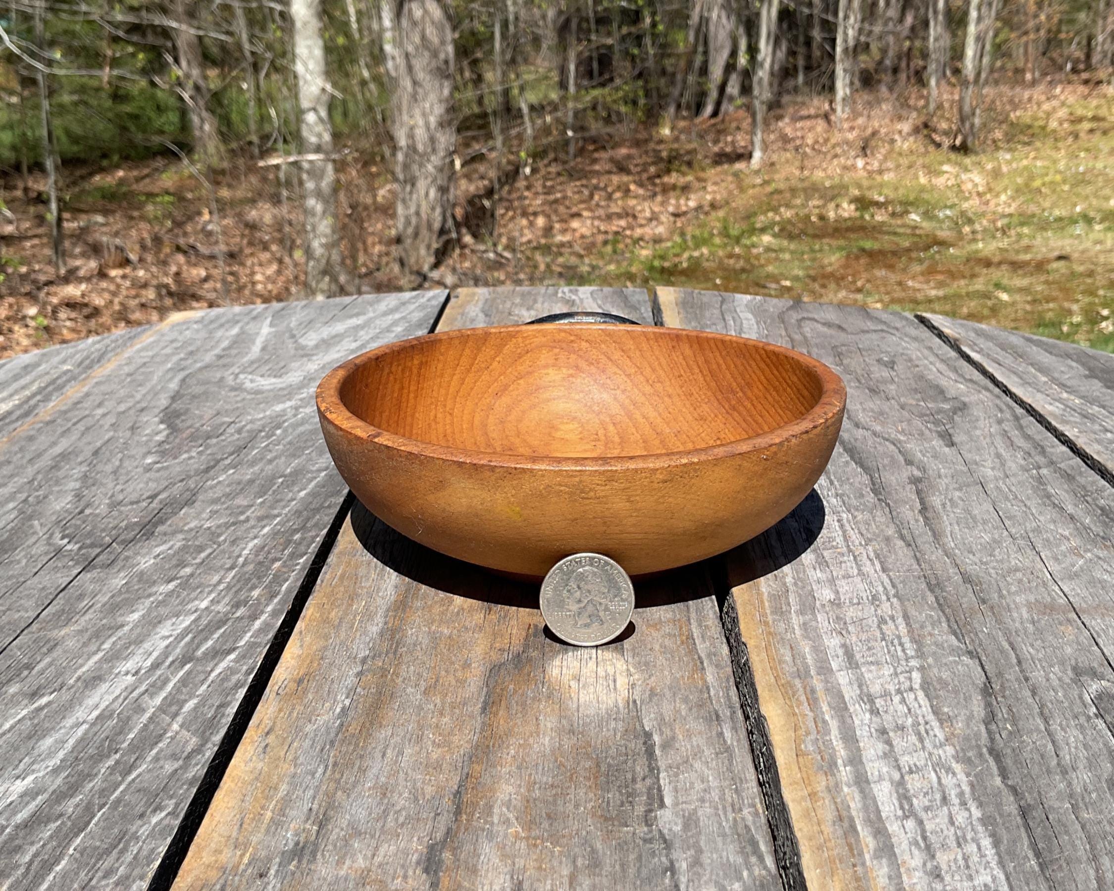 木製彫刻模様ボウル ハンドル付き　アンティーク Antique wood bowl - Etsy 日本