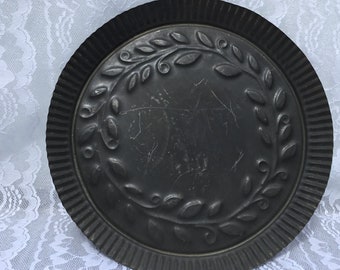 Circular Fluted Edge Tray - Etsy