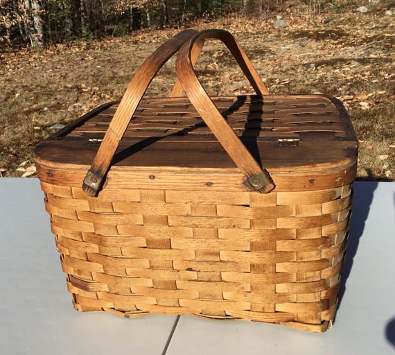 ciel　ピクニックバスケット奥開き蓋　レザーハンドル　足付きカスタム 000000028824_z51ZBwc.jpg