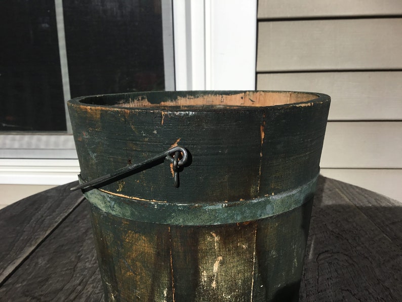 Antique Small Primitive Green Wooden Staved Pail Bucket & Swing Handle 6 3/4H image 7