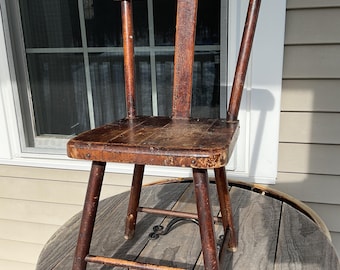 Antique Paris Mfg Co Child&#39;s Dark Stain Wood Chair No 15 South Paris ME 21.5&quot;H