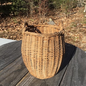 Small Vintage Wicker Weaved Barrel Shaped Basket Two Looped Side Handles Country