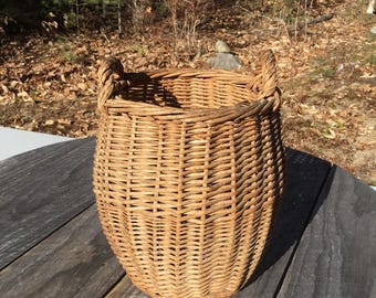 Small Vintage Wicker Weaved Barrel Shaped Basket Two Looped Side Handles Country