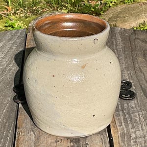 Antique Salt Glaze Bulbous Stoneware Prim Pantry Preserve Storage Crock Jar 5&quot; H