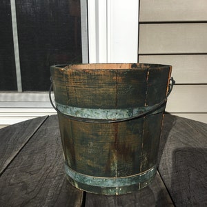 Antique Small Primitive Green Wooden Staved Pail Bucket & Swing Handle 6 3/4H image 5