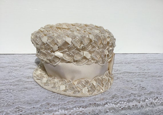 Vintage Cream Cloche Hat Union Made