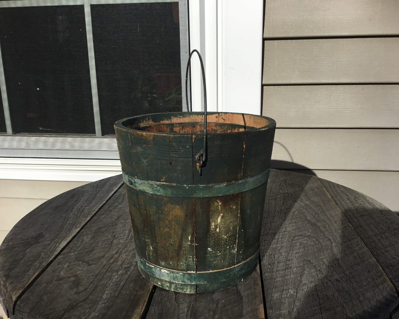 Antique Small Primitive Green Wooden Staved Pail Bucket & Swing Handle 6 3/4H image 3