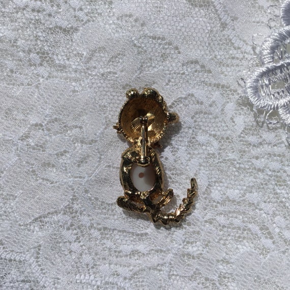 Vintage Gold Tone Kitty Cat Brooch Pin With Aqua … - image 7
