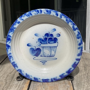 2001 Eldreth Pottery Small Stoneware Plate Salt Glaze Cobalt Basket of Apples
