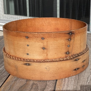 Antique Bentwood Horse Hair Sieve Sifter – Primitive Kitchen Decor, 9" Diameter