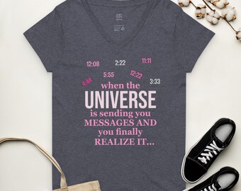 WANNEER HET UNIVERSUM U Berichten stuurt V-hals T-Shirt / Motiverende V-hals T-Shirt / Inspirerende V-Hals T-Shirt / Citaten V-Hals T-Shirt / Tee