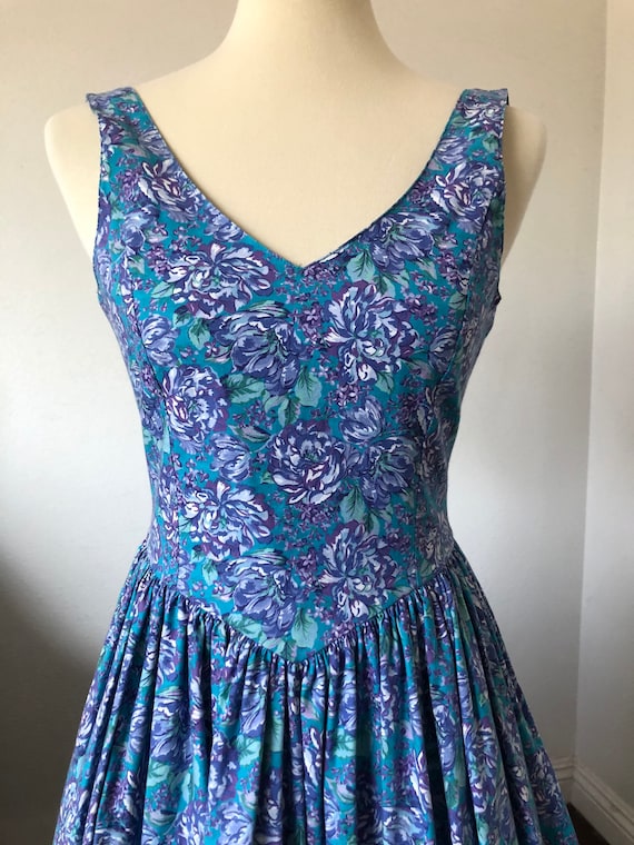 Vintage 1980s Blue Floral Laura Ashley Tea Dress P