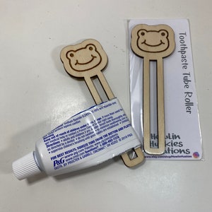 Laser Cut Wooden Unfinished Assorted Animal Toothpaste Roller