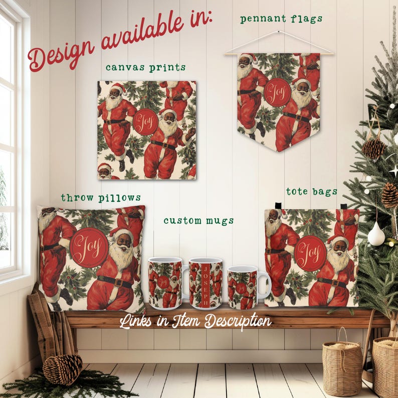 Pu&ograve; includere: Una collezione di prodotti a tema natalizio con un'illustrazione vintage di Babbi Natale neri con la parola "Joy" su un cerchio rosso. I prodotti includono stampe su tela, bandiere a pennone, cuscini, borse tote e tazze.