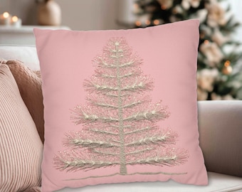 クリスマスツリーライン ホリデーテーブルランナー（レッド＆シルバー