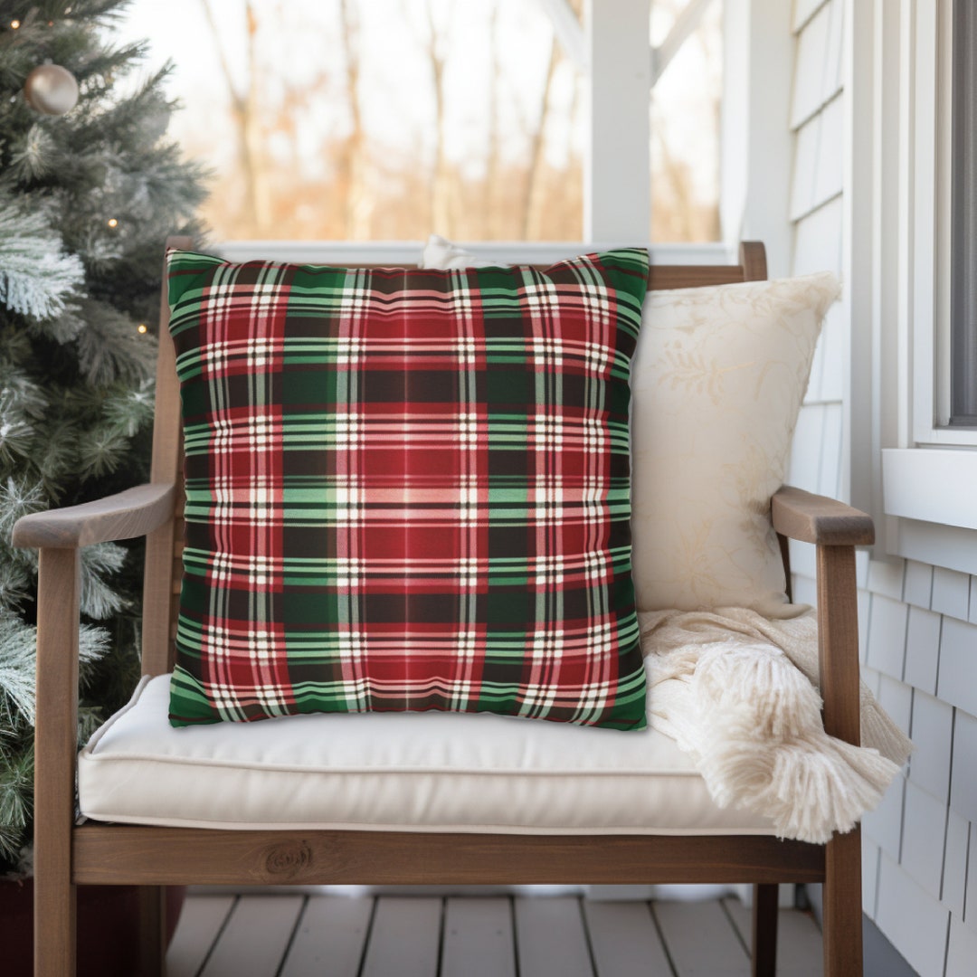 RED & GREEN Holiday Vintage Style Plaid Christmas Throw Pillow Cover