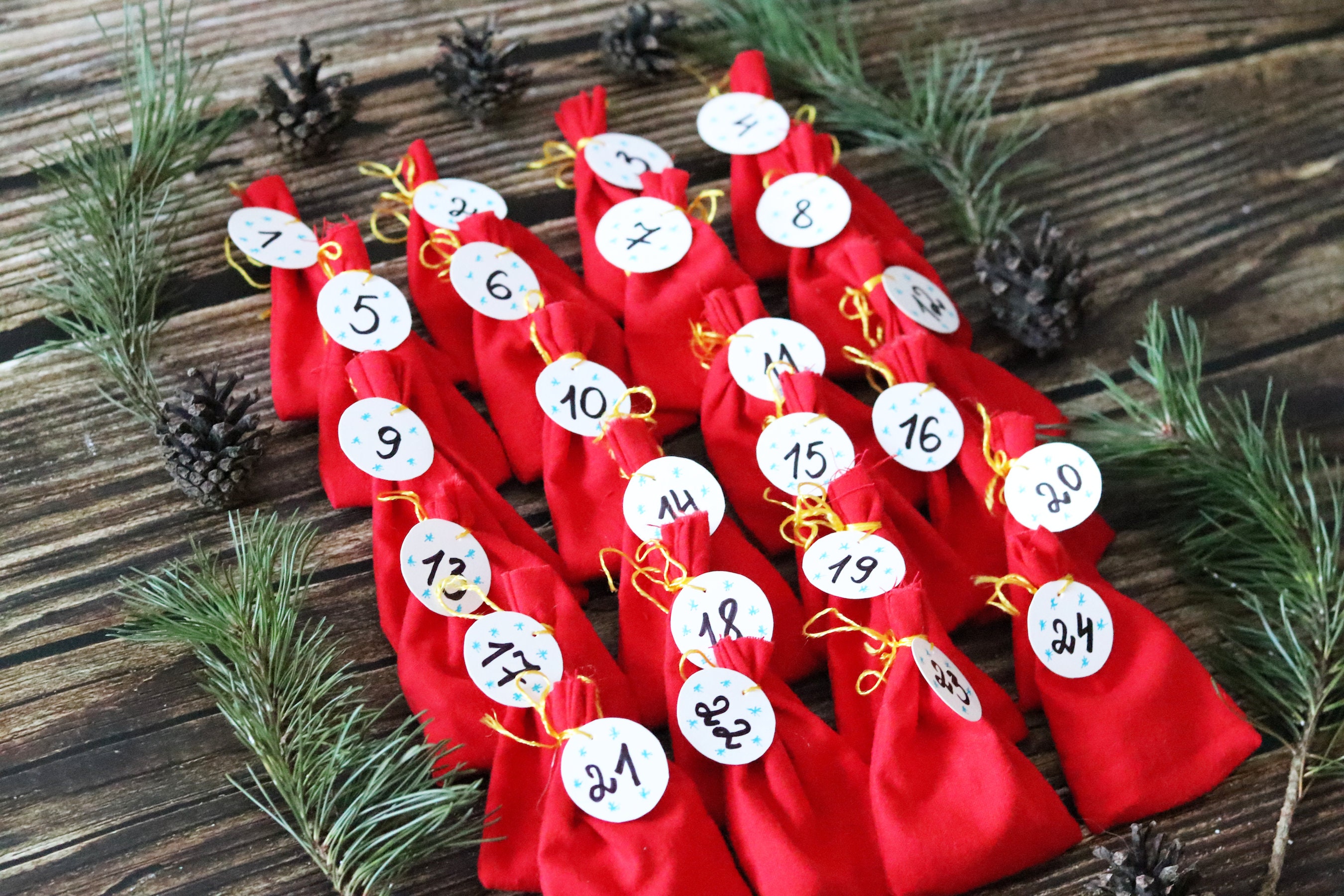 Custom Made Christmas Adult Jewlery Advent Calendar 24 Days campestre