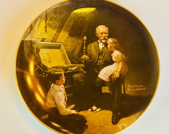 Norman Rockwell Limited Edition Gold Rim Collector Plate "Grandpa's Treasure Chest" 1985