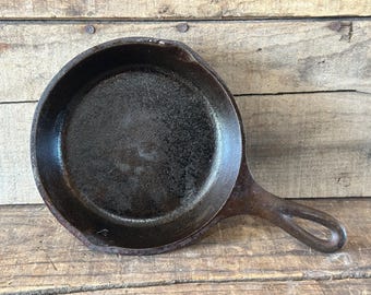Vintage Lodge Cast Iron Skillet - 6"
