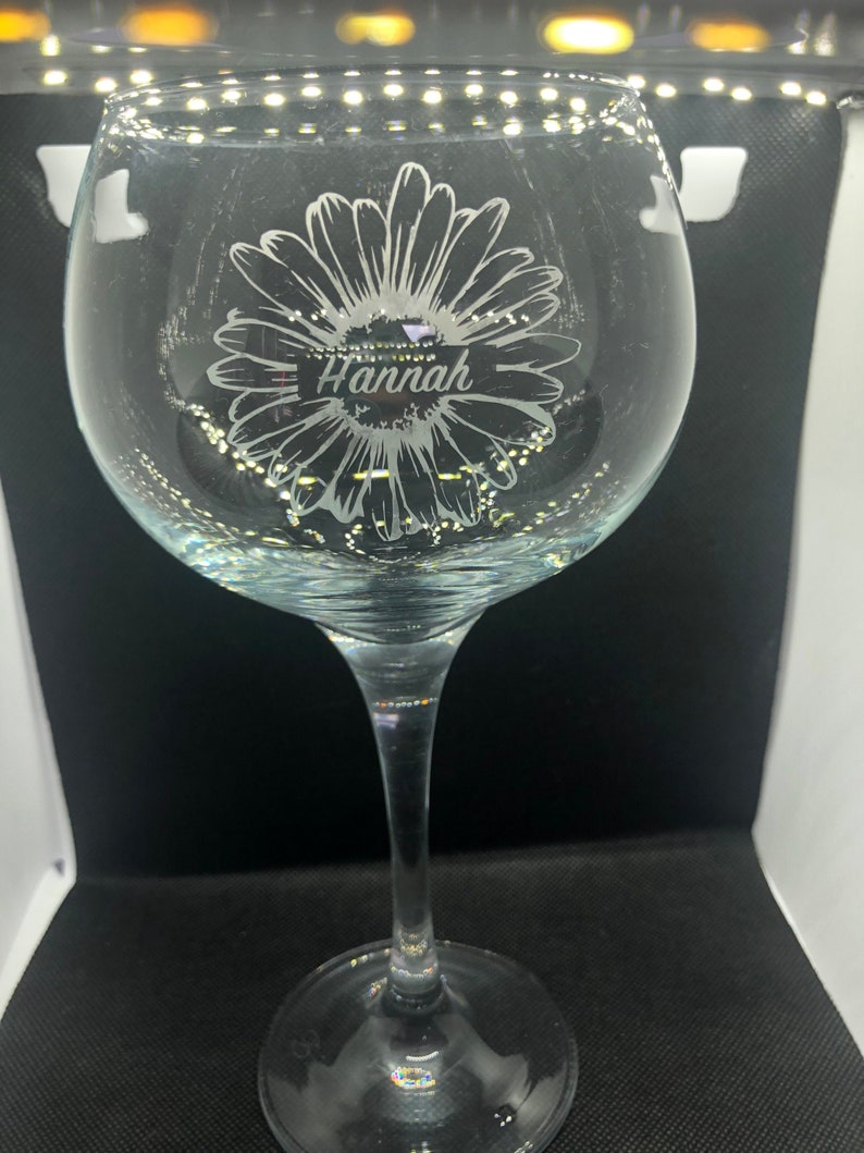 Personalised Etched Wine/gin Glass Daisy Gift Glassware Etsy UK