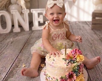 Hand Embroidered ONE Fairy First Birthday Dress, 1st Birthday Romper, Cake Smash Personalized Baby Girl Party Outfit Cream Floral Wildflower